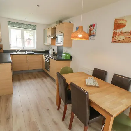 بيت للعطل Driftwood *